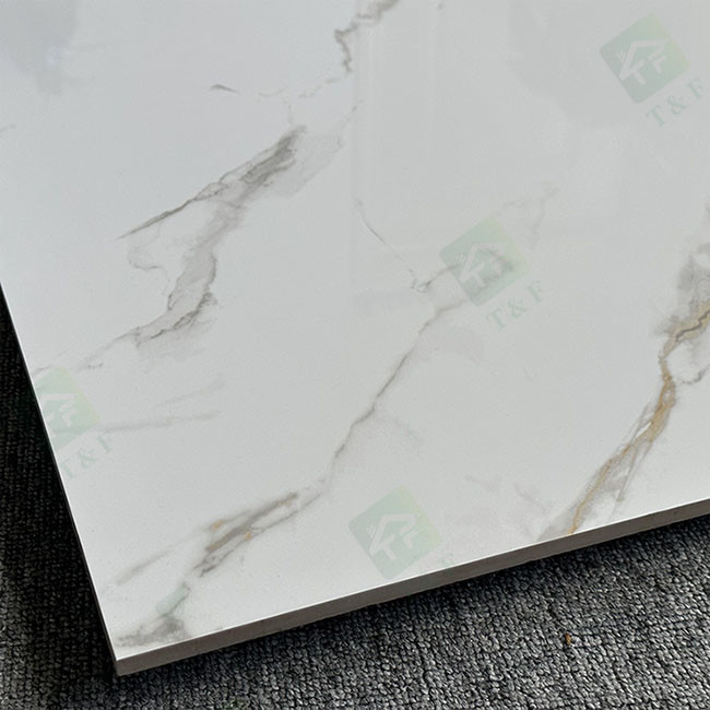 600*600mm verglaasde het Woonkamer Verglaasde Keramische tegels Super Witte Marmer met Glod-Ader Opgepoetst