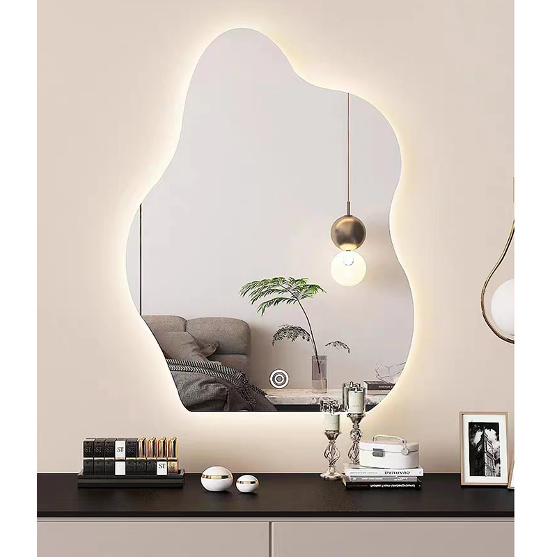 De onregelmatige Wolk Gevormde Spiegel van de de Spiegelsmart Geleide Muur van het Muur Hangende Decor voor Badkamers
