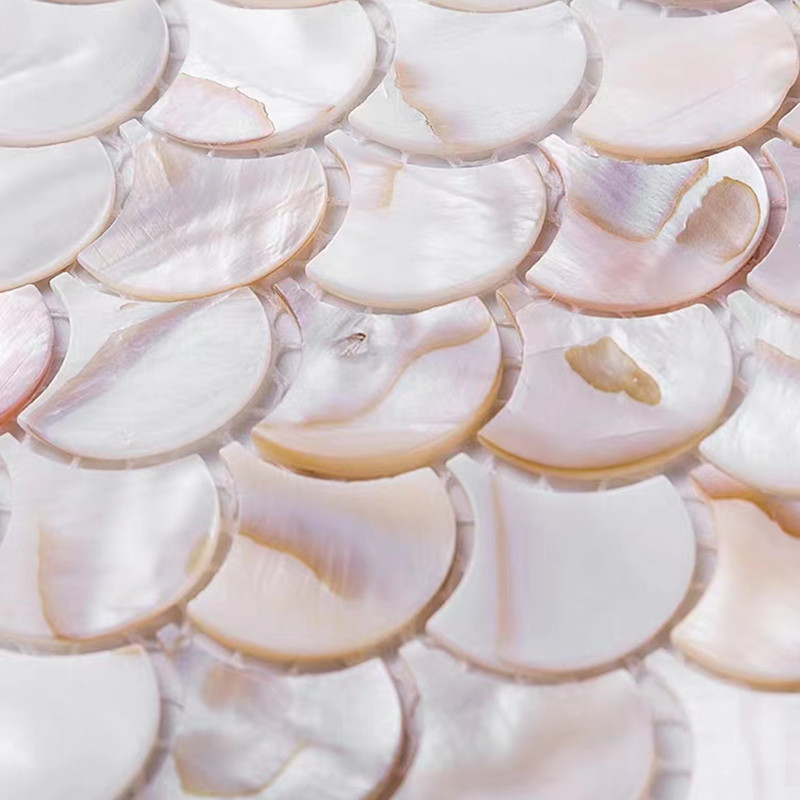 Van de Moeder van Parel Backsplash van Shell White Pattern Mosaic Tile van de ventilatorvorm Natuurlijke de Muurtegel