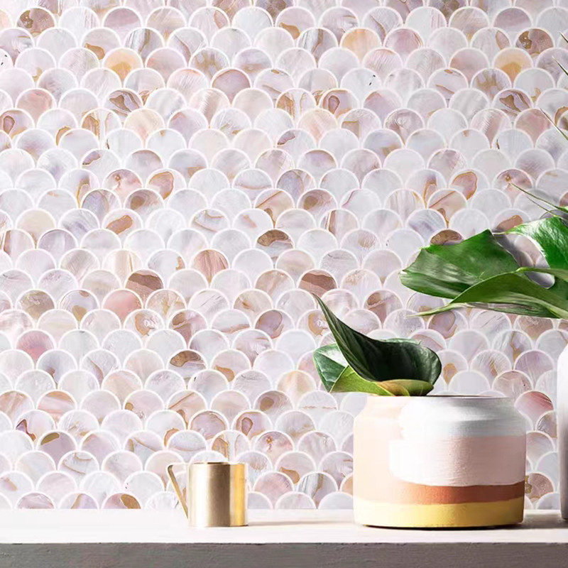 Van de Moeder van Parel Backsplash van Shell White Pattern Mosaic Tile van de ventilatorvorm Natuurlijke de Muurtegel