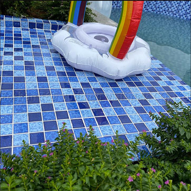 Het vierkante van de Tegel Binnenvissen van het Zwembadmozaïek van het de Pool Ceramische Openluchtlandschap Blauw van de de Muurgrond
