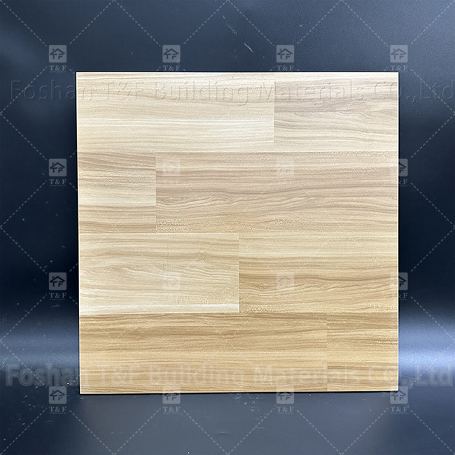 600x600mm Volledige bodem Rustieke vloertegels Houten textuur Oppervlakte Niet-slip porseleinen tegels